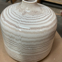 Load image into Gallery viewer, Cream and sand vase
