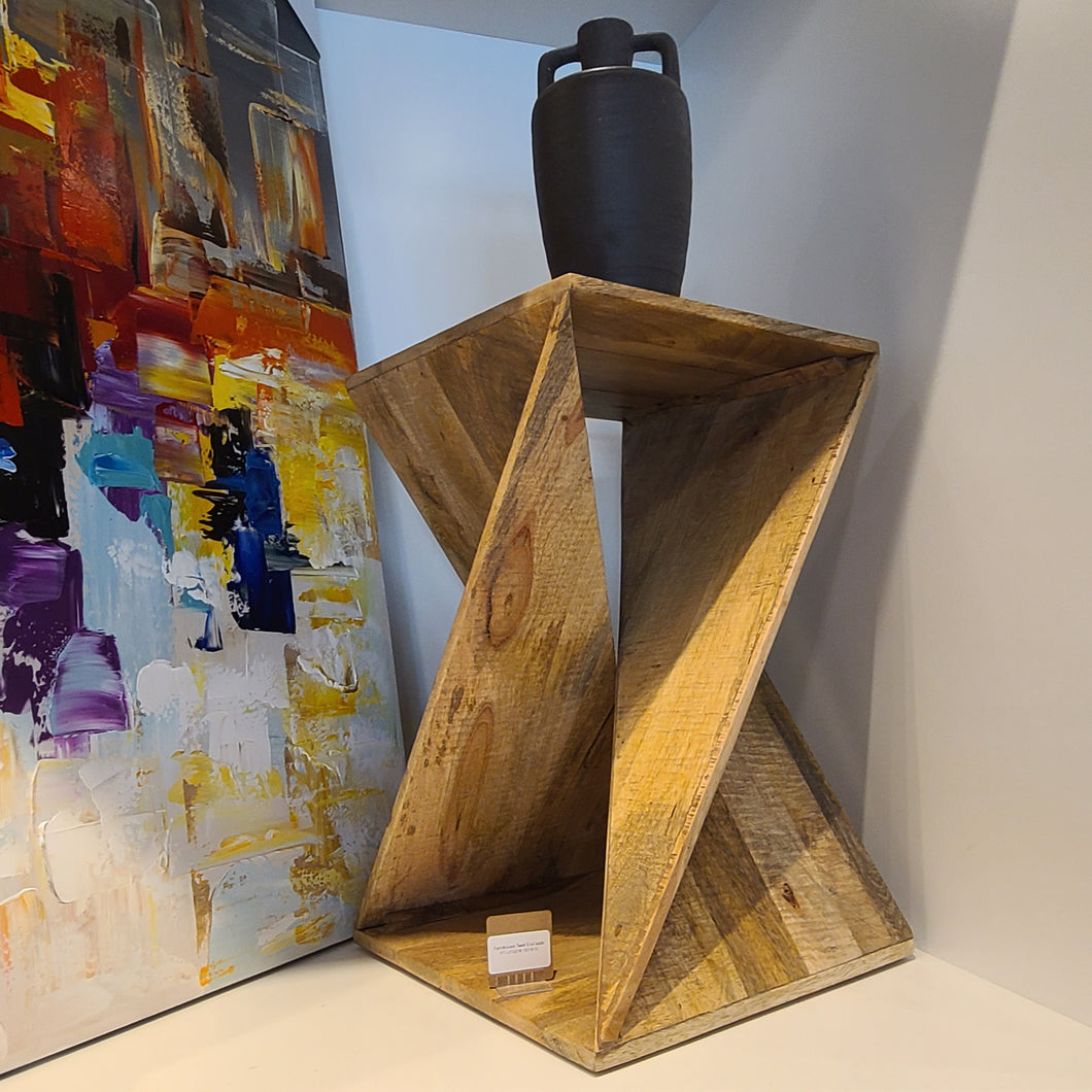 Farmhouse Twist End table