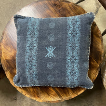 Load image into Gallery viewer, Assorted Large Vintage Pillow
